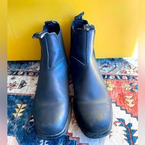 Blundstone square toe Chelsea boots men’s  7.5